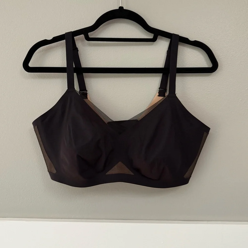 Honeylove CrossOver Bra in Runway - 38D/DD(E)